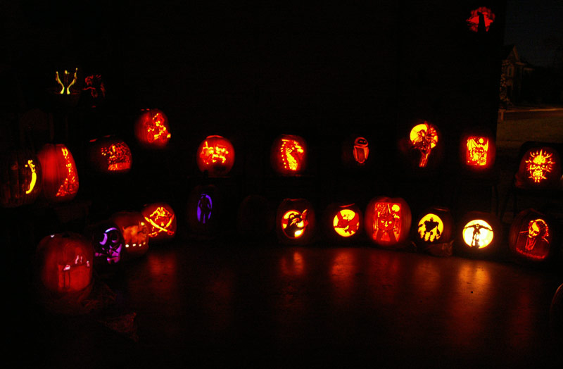 Pumpkin Carving: Display 2008 - 1