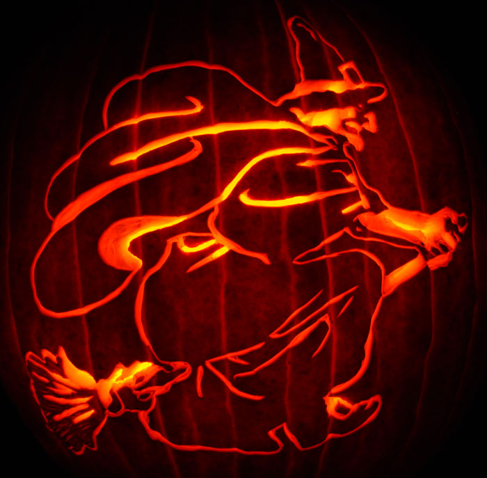 Pumpkin Carving: Witch - Nam