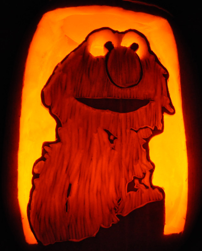 Pumpkin Carving: Elmo - Agnes