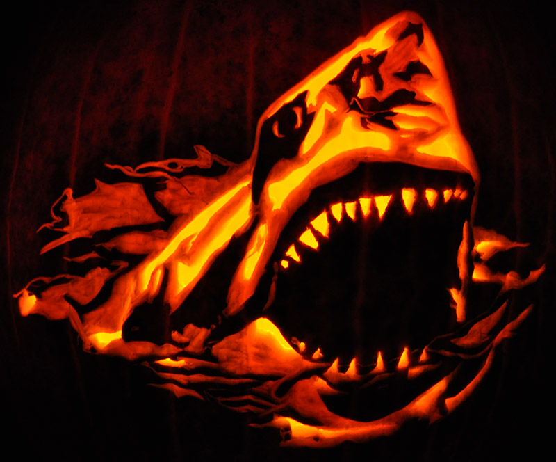 Pumpkin Carving: Jaws - Nam